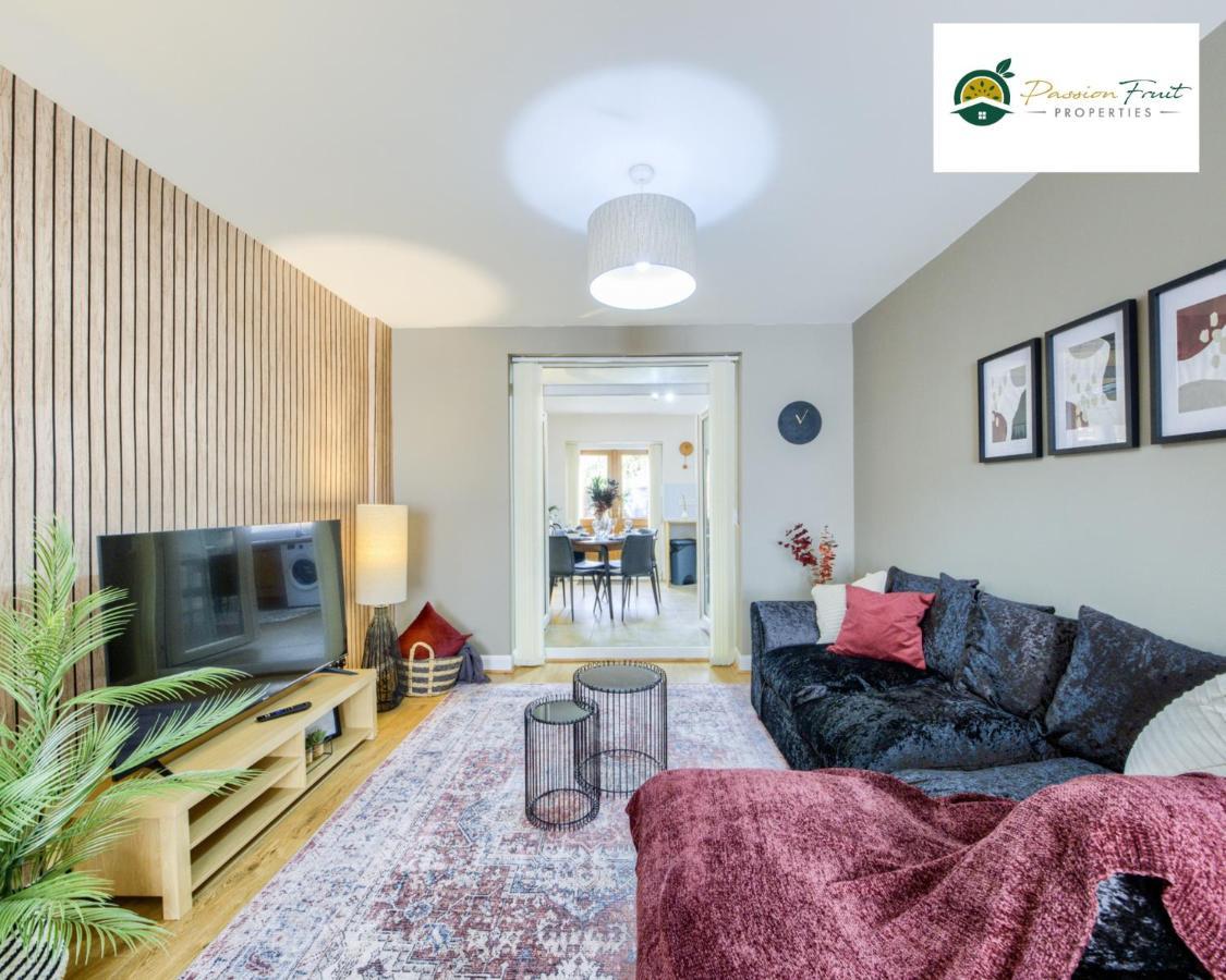 Cozy Home: 3br With Netflix, Wi-fi & Garden * Coventry