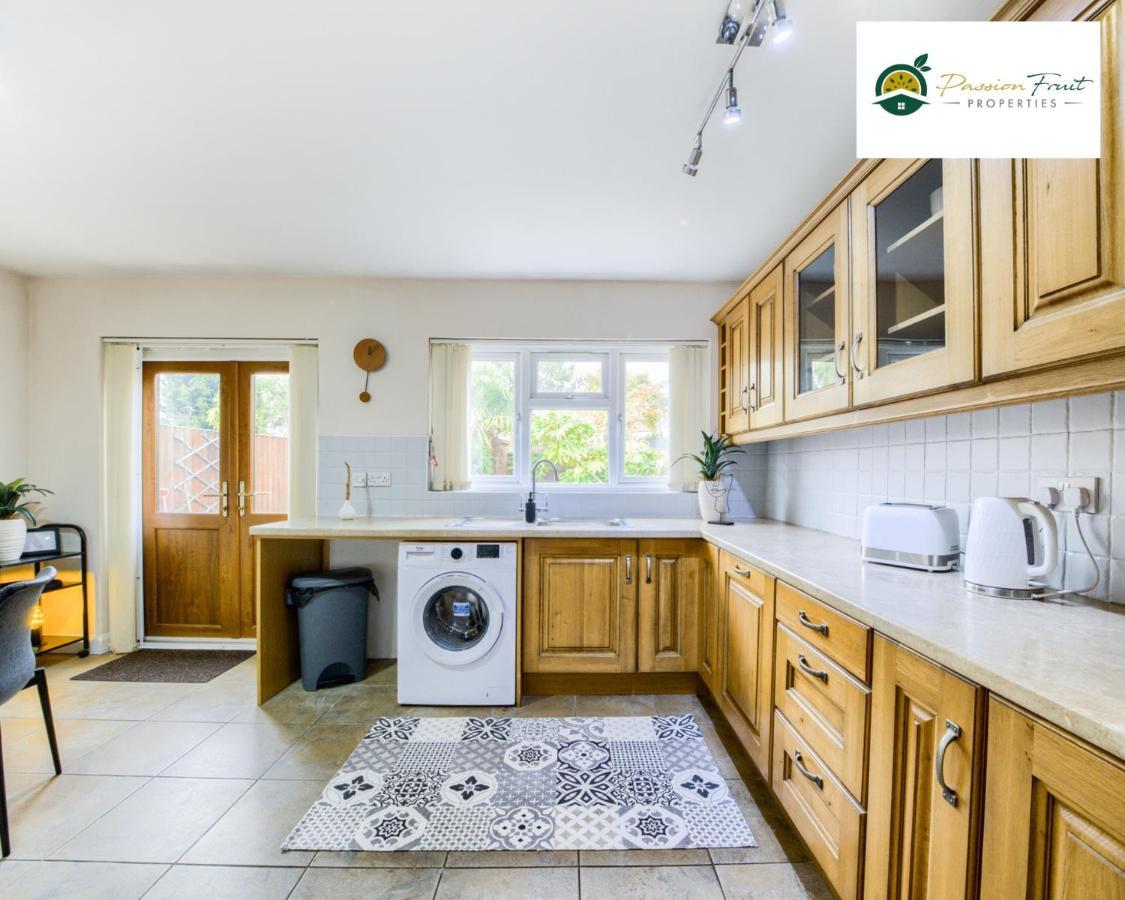 Cozy Home: 3br With Netflix, Wi-fi & Garden *